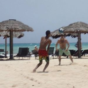 Meet your Posher, Devin